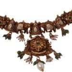 Isha 22kt polki necklace set Isha 22kt polki necklace set